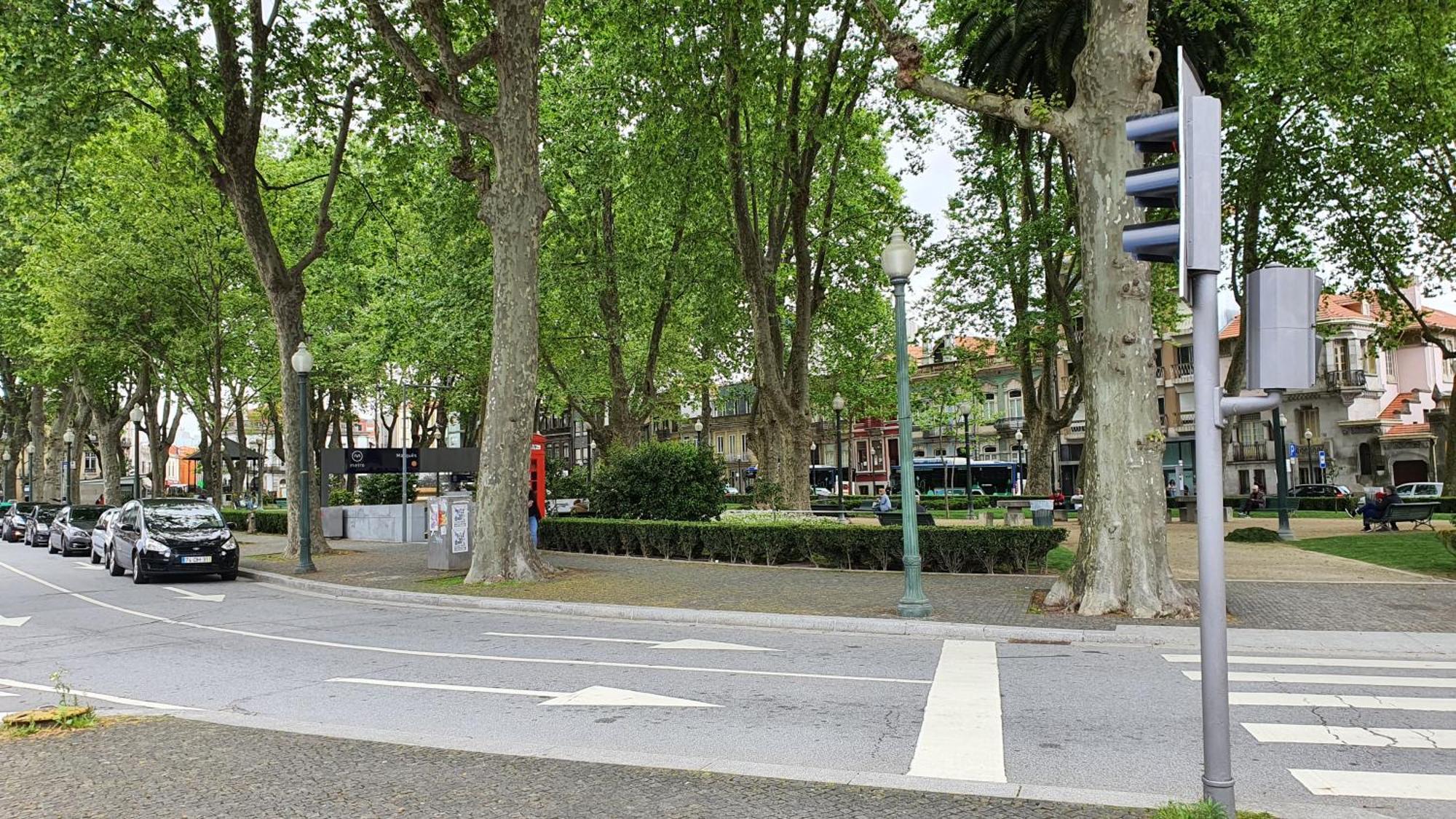 Downtown Porto With Parking Free Next To Subway Appartement Buitenkant foto