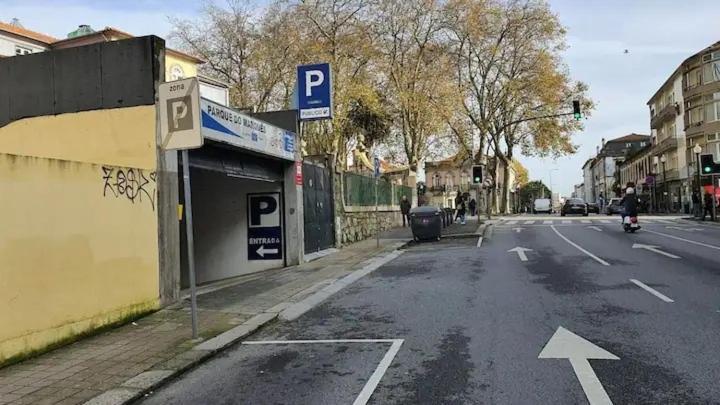 Downtown Porto With Parking Next To Subway Appartement Buitenkant foto